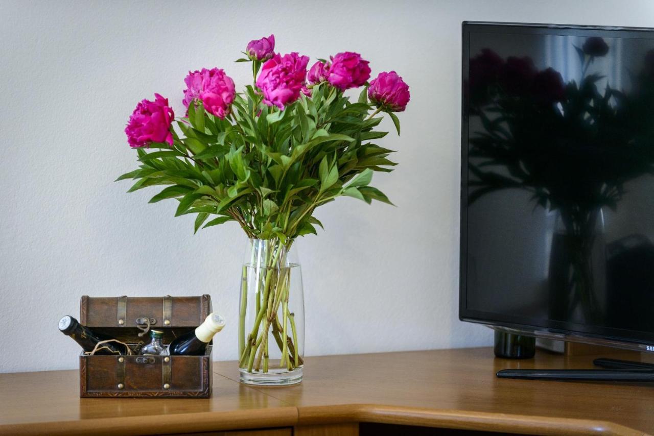 דוברובניק Apartment Tija Two Bedroom Apartment With Balcony And Partial Sea View מראה חיצוני תמונה